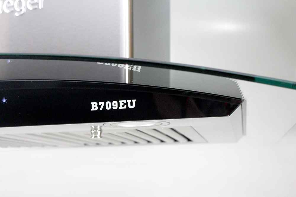 Máy hút mùi Blueger B709EU