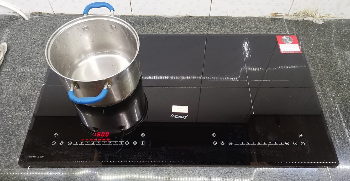 Bếp từ Canzy CZ-228