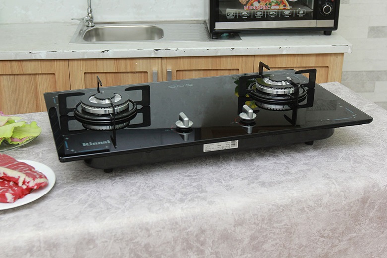 Bếp ga Rinai RVB-212BG