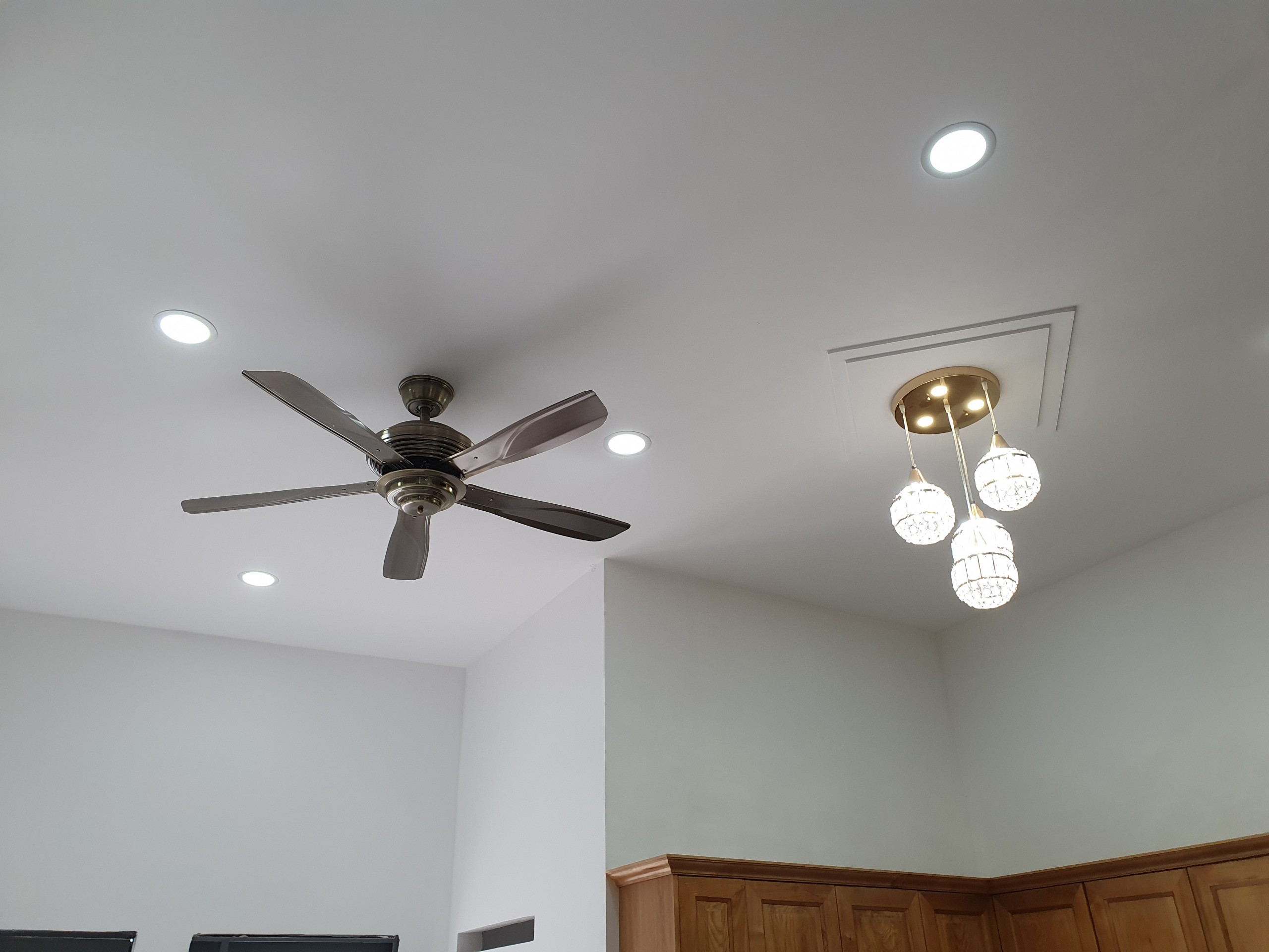 Quạt không đèn 008