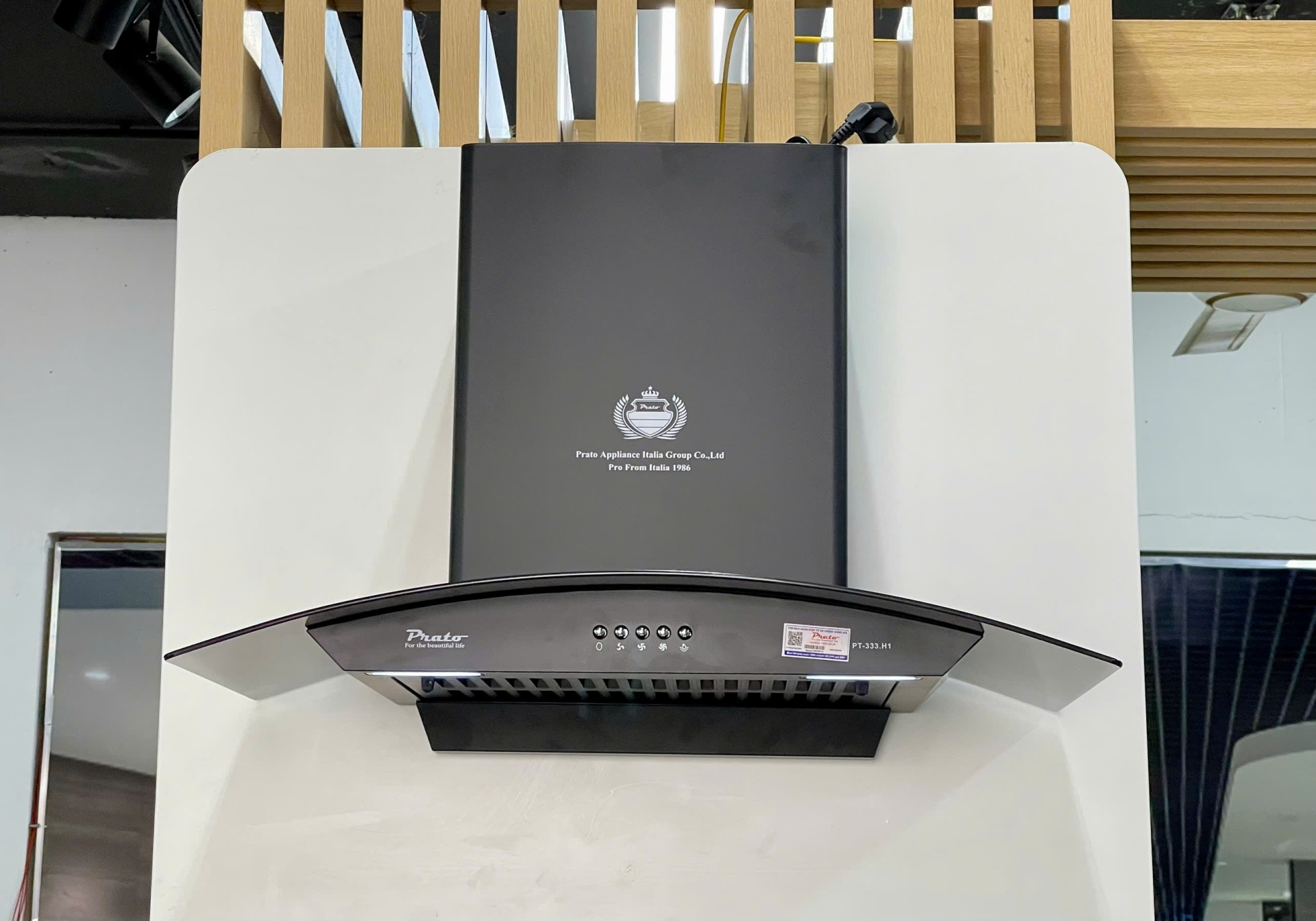 Máy hút mùi Prato Model PT-333.H1